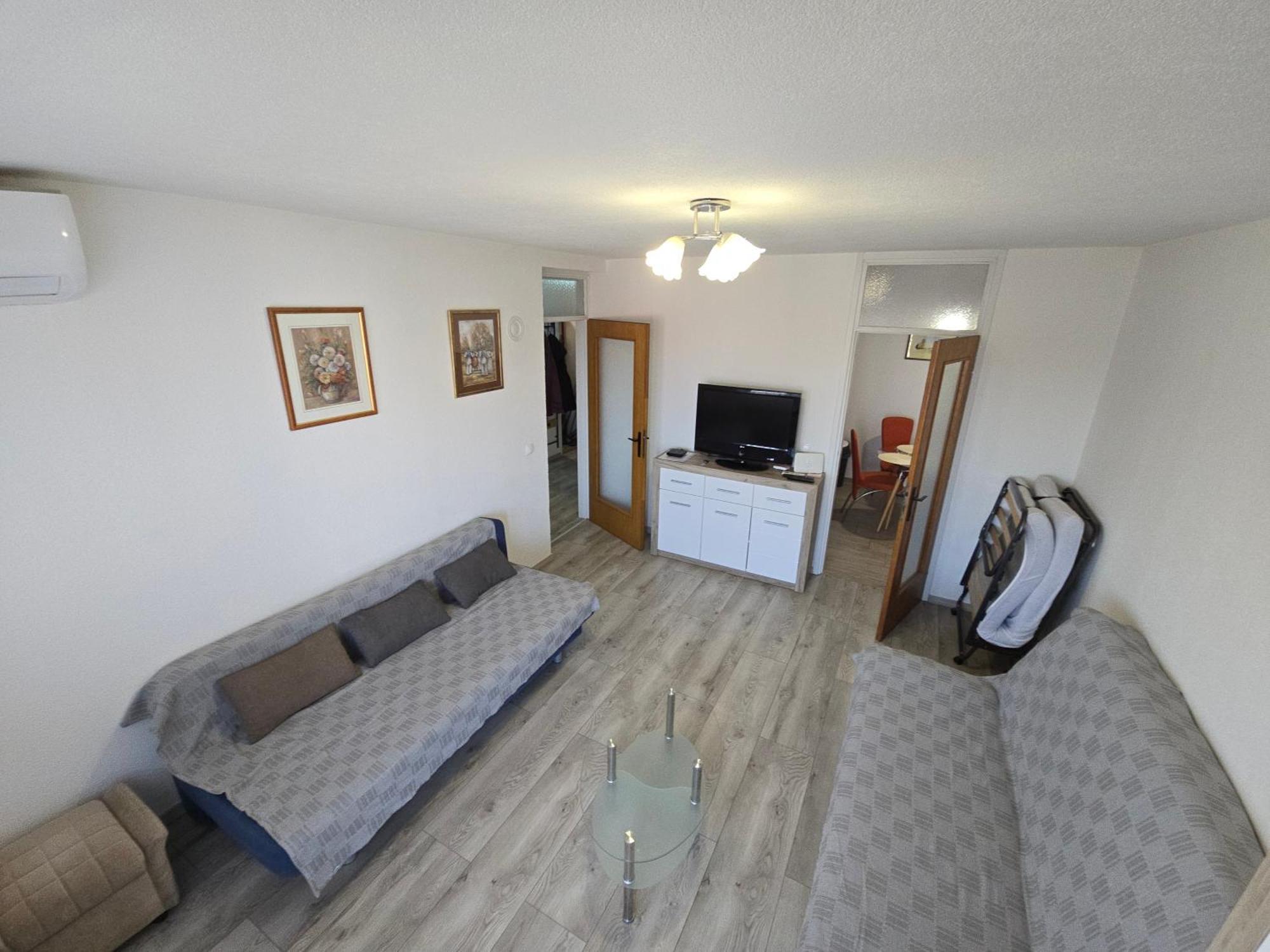 Apartman Valentic Vinkovci Εξωτερικό φωτογραφία