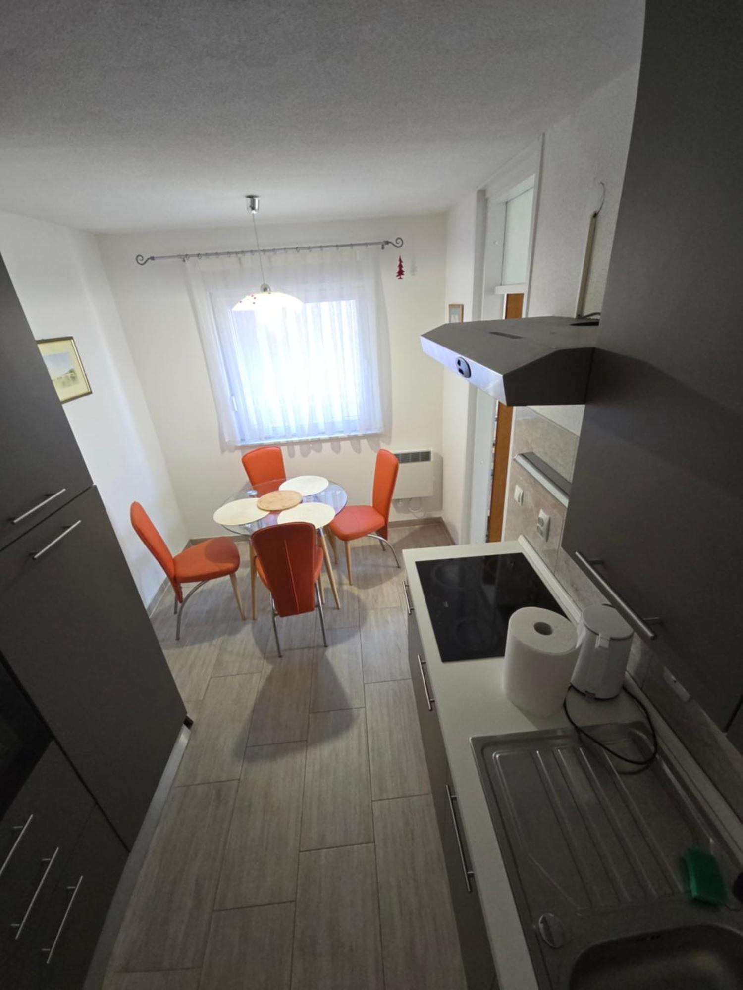 Apartman Valentic Vinkovci Εξωτερικό φωτογραφία