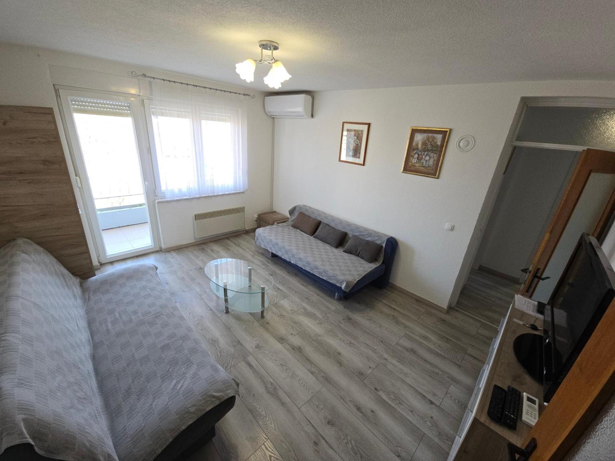 Apartman Valentic Vinkovci Εξωτερικό φωτογραφία