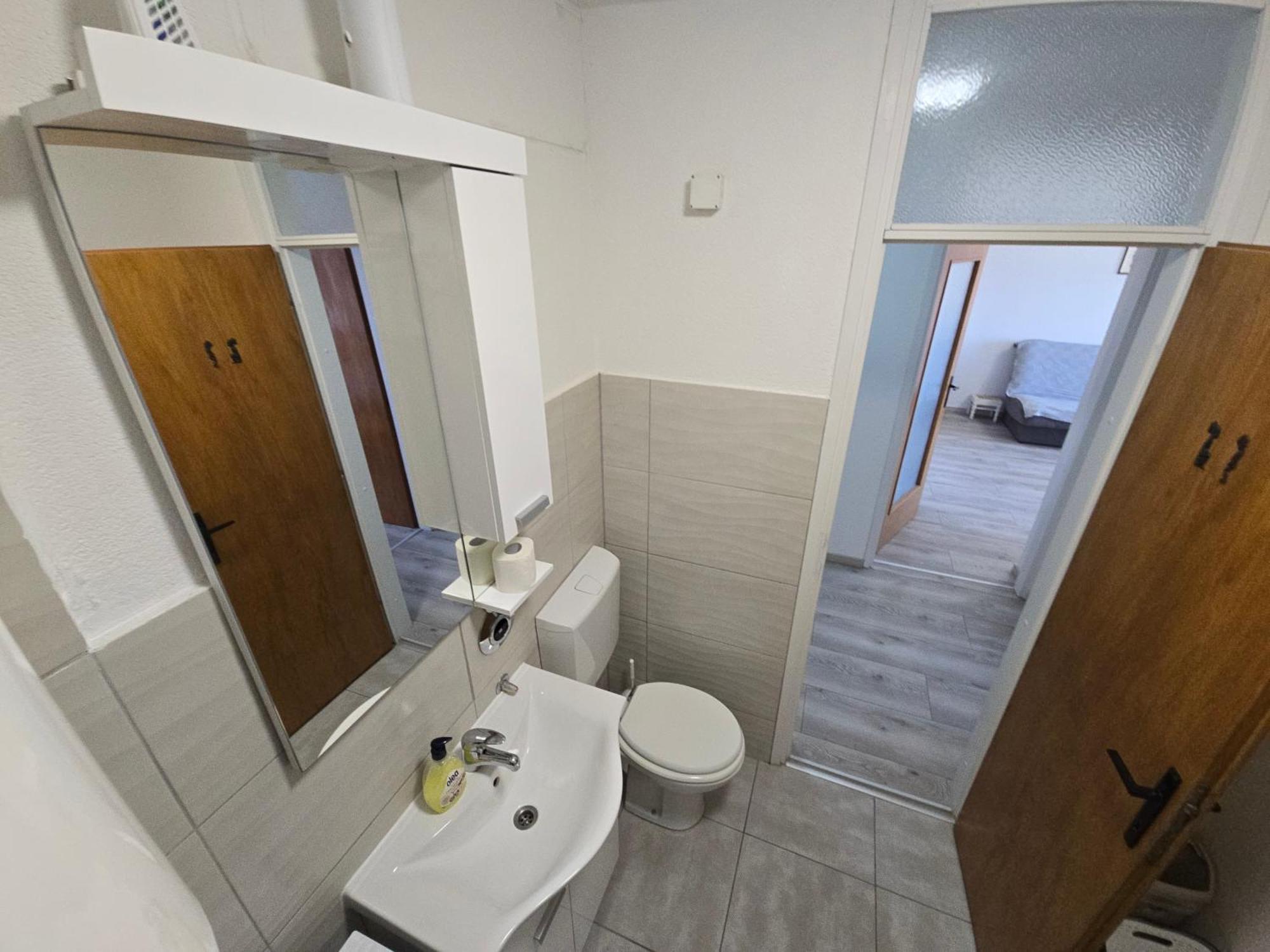 Apartman Valentic Vinkovci Εξωτερικό φωτογραφία