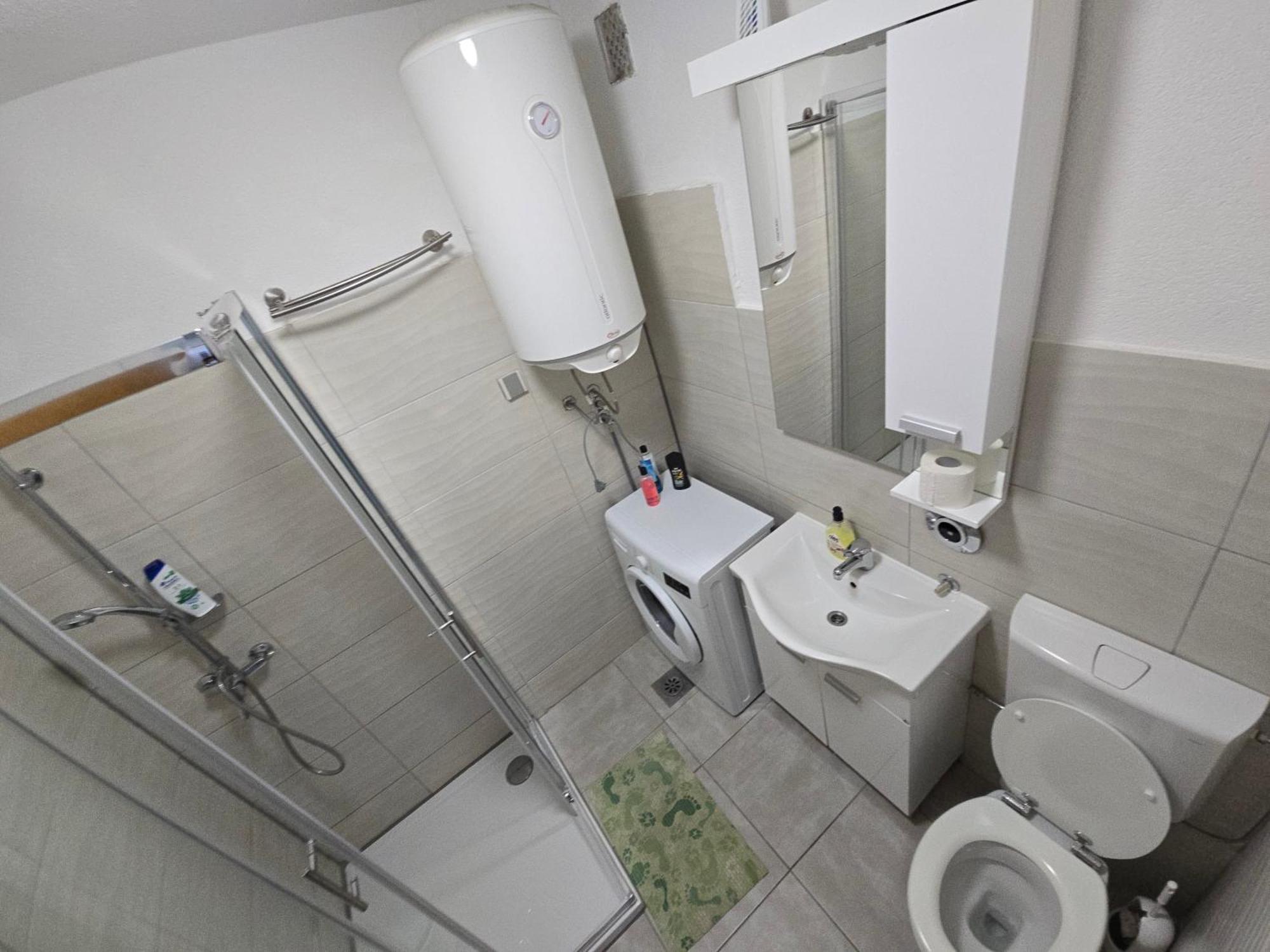 Apartman Valentic Vinkovci Εξωτερικό φωτογραφία